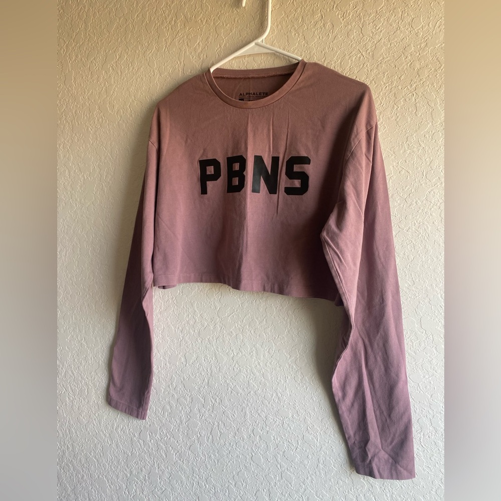 Alphalete PBNS Crop Long Sleeve Tee ~ Medium - Picture 3 of 7